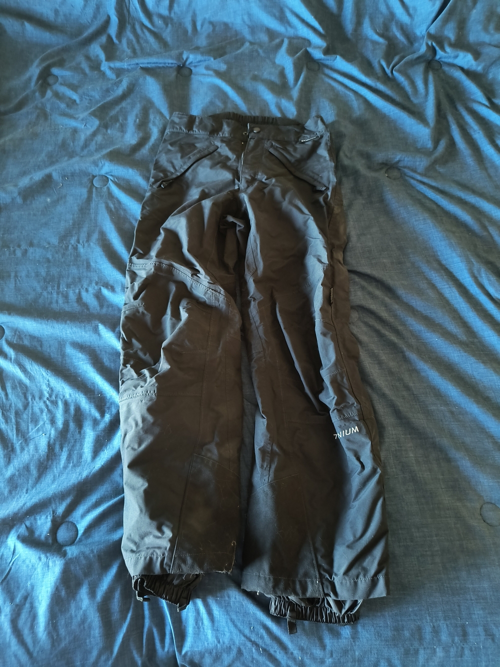 Women's Black Snow Pants - Insulated Winter Trousers
